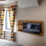 The Orchard House 4*