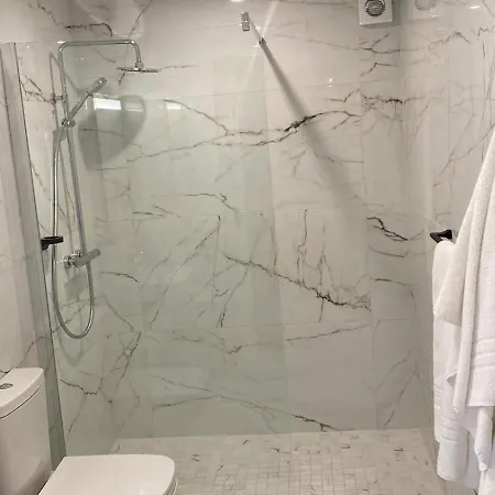 The Orchard House 4*